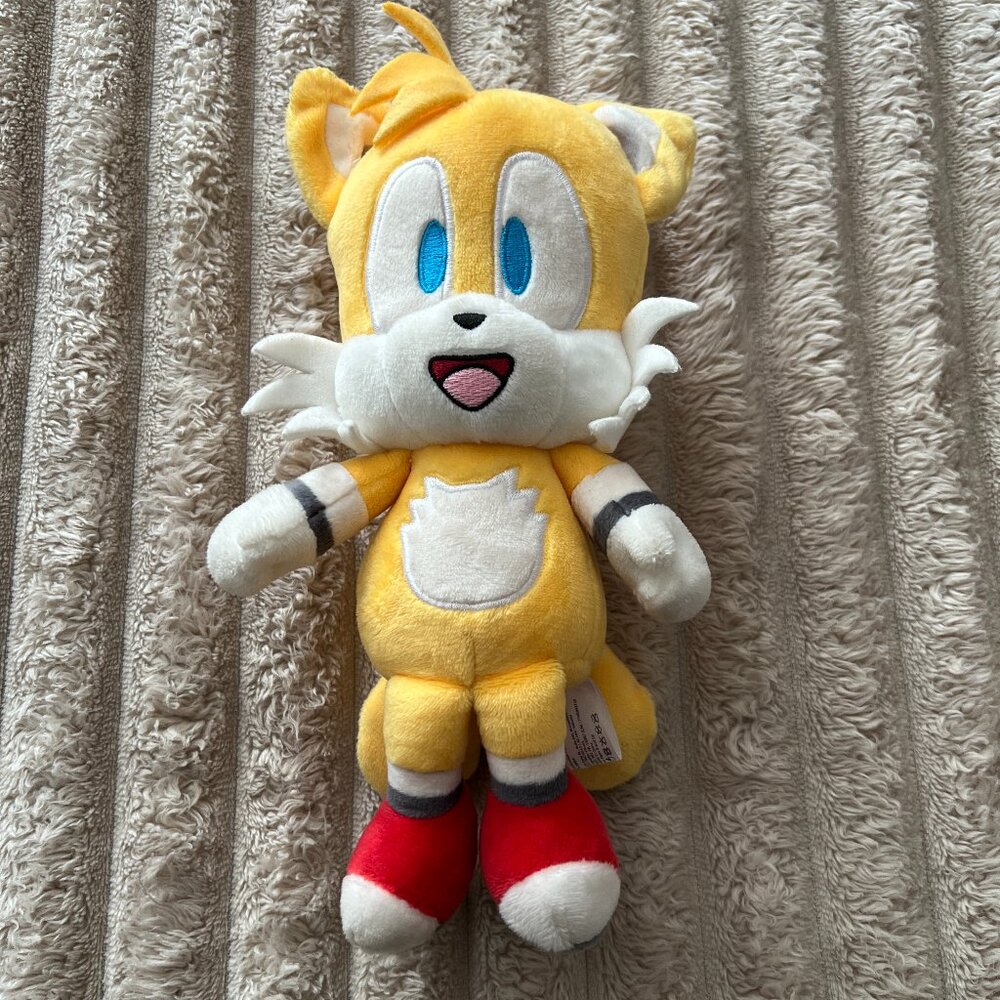 SONIC TAILS HEDGEHOG PLUSH-SEGA-9"-EUC!